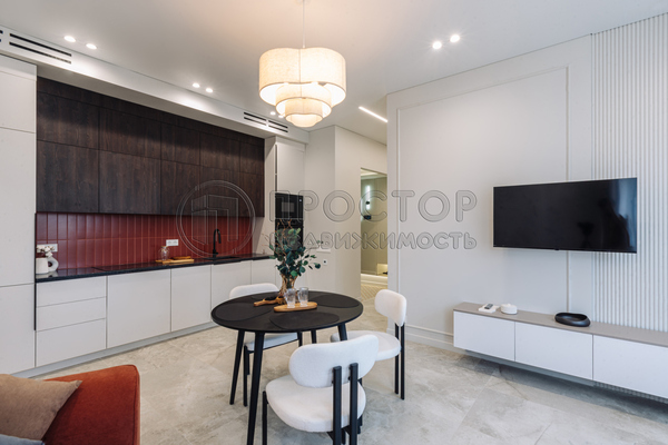 Продам трехкомнатную (3-комн.) квартиру, Лобачевского ул, 120к1, Москва г