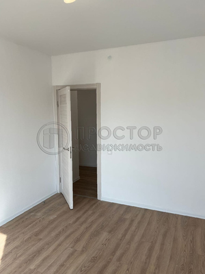 Продам двухкомнатную (2-комн.) квартиру, Ереванская ул, 4, Москва г