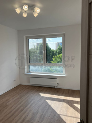 Продам двухкомнатную (2-комн.) квартиру, Ереванская ул, 4, Москва г