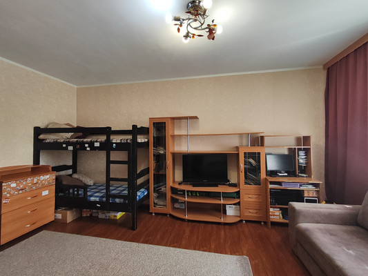 Продам однокомнатную (1-комн.) квартиру, Кальная ул, 39, Рязань г