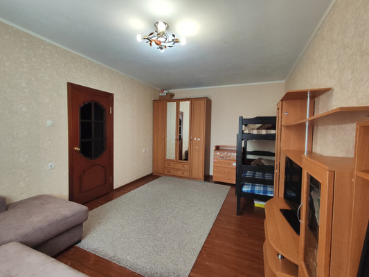 Продам однокомнатную (1-комн.) квартиру, Кальная ул, 39, Рязань г
