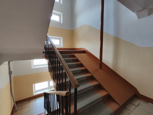 Продам однокомнатную (1-комн.) квартиру, Кальная ул, 39, Рязань г