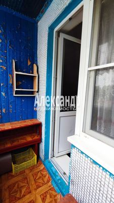 Продам трехкомнатную (3-комн.) квартиру, Луговая ул, 4, Молодцово п