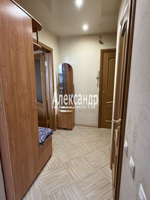 Продам однокомнатную (1-комн.) квартиру, 20, Малое Карлино д