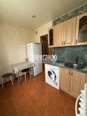 Продам однокомнатную (1-комн.) квартиру, 20, Малое Карлино д