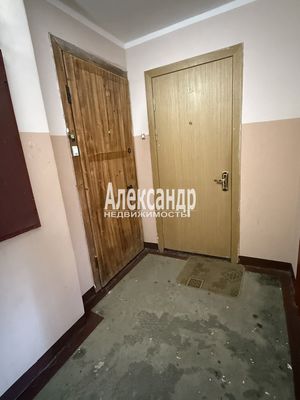 Продам однокомнатную (1-комн.) квартиру, 20, Малое Карлино д