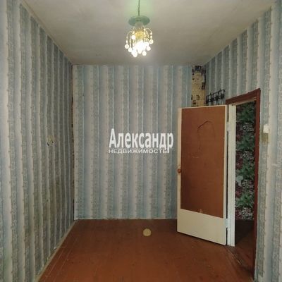Продам двухкомнатную (2-комн.) квартиру, Им А.К.Харитонова ул, 45, Выборг г