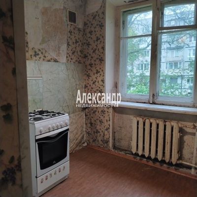 Продам двухкомнатную (2-комн.) квартиру, Им А.К.Харитонова ул, 45, Выборг г
