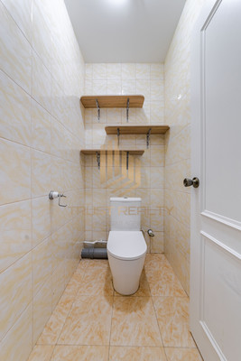 Продам двухкомнатную (2-комн.) квартиру, Королёва пр-кт, , 57к1, Санкт-Петербург г