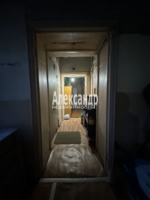 Продам комнату в 7-комн. квартире, Садовая ул, 105, Санкт-Петербург г