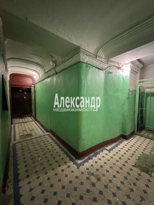 Продам комнату в 7-комн. квартире, Садовая ул, 105, Санкт-Петербург г