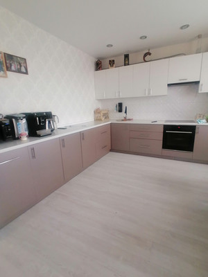 Продам трехкомнатную (3-комн.) квартиру, Парижской Коммуны ул, 41, Иваново г