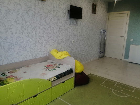 Продам трехкомнатную (3-комн.) квартиру, Парижской Коммуны ул, 41, Иваново г