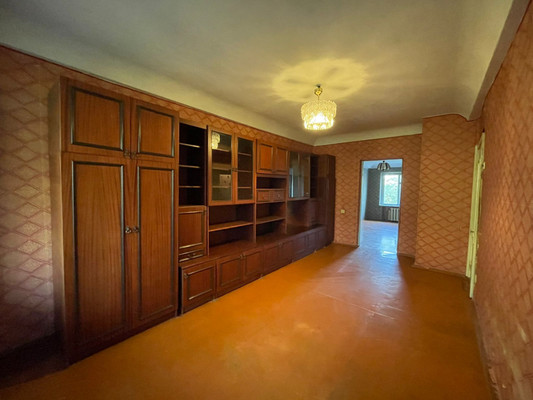 Продам двухкомнатную (2-комн.) квартиру, 2-я Краснодарская ул, 92, Ростов-на-Дону г