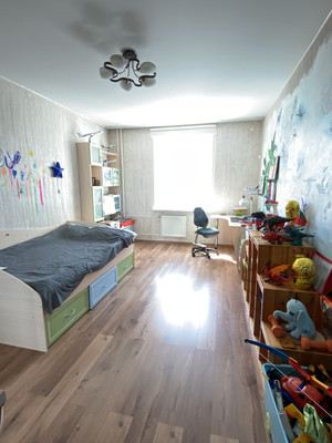 Продам трехкомнатную (3-комн.) квартиру, Комендантский пр-кт, 13Ак1, Санкт-Петербург г