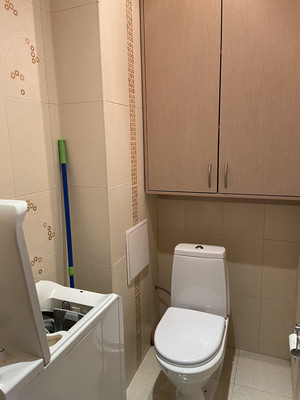 Продам трехкомнатную (3-комн.) квартиру, Комендантский пр-кт, 13Ак1, Санкт-Петербург г