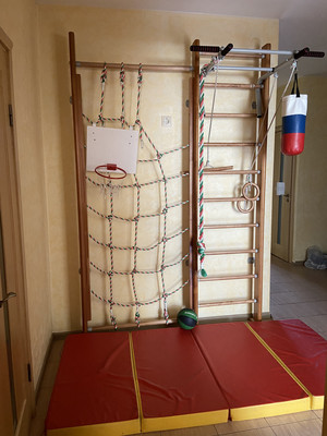 Продам трехкомнатную (3-комн.) квартиру, Комендантский пр-кт, 13Ак1, Санкт-Петербург г