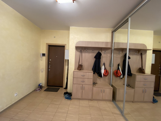 Продам трехкомнатную (3-комн.) квартиру, Комендантский пр-кт, 13Ак1, Санкт-Петербург г
