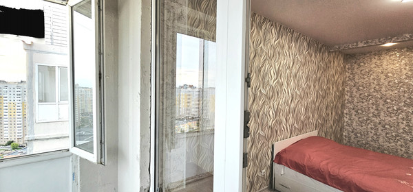 Продам однокомнатную (1-комн.) квартиру, Парашютная ул, 56к1, Санкт-Петербург г