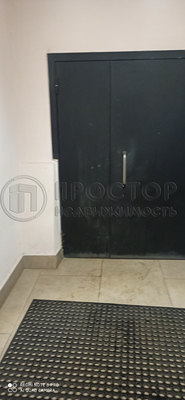 Продам 4-комн. в 6-комн. квартире, Красная Пресня ул, 32-34, Москва г