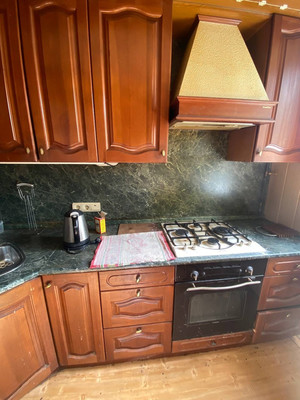 Продам трехкомнатную (3-комн.) квартиру, Металлургов ул, 13к2, Москва г
