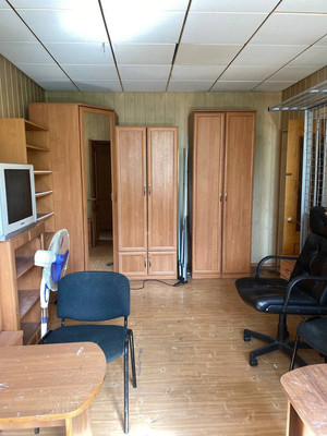Продам трехкомнатную (3-комн.) квартиру, Металлургов ул, 13к2, Москва г