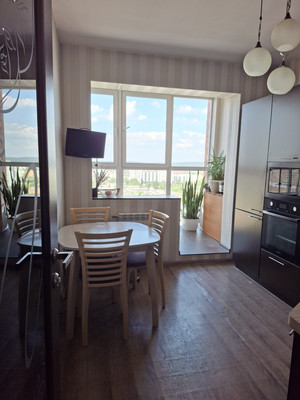 Продам трехкомнатную (3-комн.) квартиру, Крылатый мкр, 24к2, Иркутск г