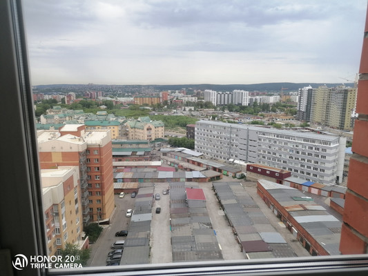 Продам трехкомнатную (3-комн.) квартиру, Крылатый мкр, 24к2, Иркутск г