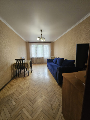 Продам двухкомнатную (2-комн.) квартиру, Ингушская ул, 19, Нальчик г