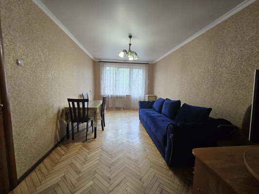 Продам двухкомнатную (2-комн.) квартиру, Ингушская ул, 19, Нальчик г
