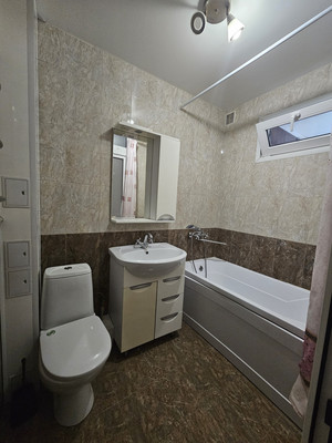 Продам двухкомнатную (2-комн.) квартиру, Ингушская ул, 19, Нальчик г