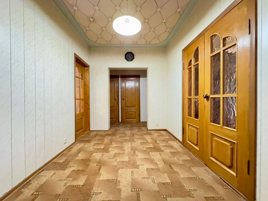 Продам многокомнатную квартиру, Тарчокова ул, 54ка, Нальчик г