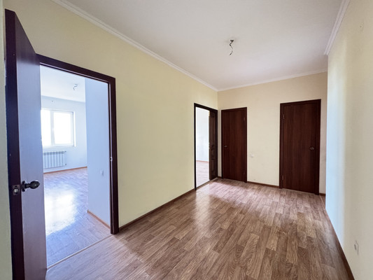 Продам двухкомнатную (2-комн.) квартиру, Ахохова ул, 190А, Нальчик г