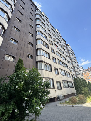 Продам двухкомнатную (2-комн.) квартиру, Ахохова ул, 190А, Нальчик г