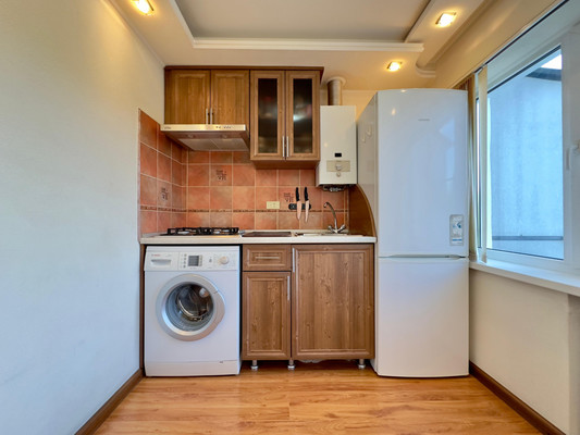 Продам однокомнатную (1-комн.) квартиру, Байсултанова ул, 25, Нальчик г
