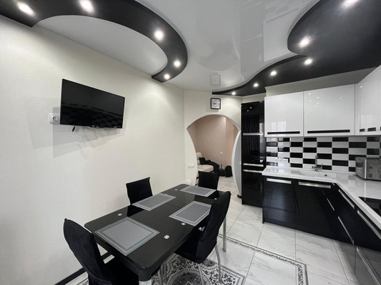 Продам двухкомнатную (2-комн.) квартиру, Лунная ул, 17к3, Жуково д