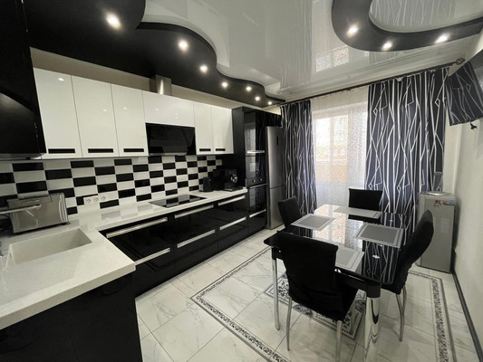 Продам двухкомнатную (2-комн.) квартиру, Лунная ул, 17к3, Жуково д