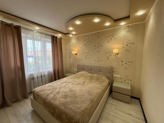 Продам двухкомнатную (2-комн.) квартиру, Лунная ул, 17к3, Жуково д