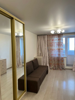 Продам однокомнатную (1-комн.) квартиру, Металлистов пр-кт, 117, Санкт-Петербург г