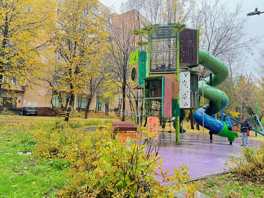 Продам трехкомнатную (3-комн.) квартиру, Архитектора Власова ул, 10, Москва г