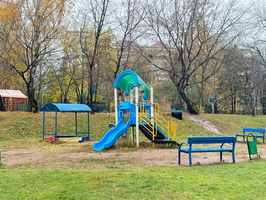 Продам трехкомнатную (3-комн.) квартиру, Архитектора Власова ул, 10, Москва г