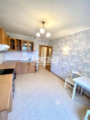 Продам двухкомнатную (2-комн.) квартиру, Джона Рида ул, 7к3, Санкт-Петербург г