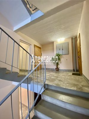 Продам двухкомнатную (2-комн.) квартиру, Джона Рида ул, 7к3, Санкт-Петербург г