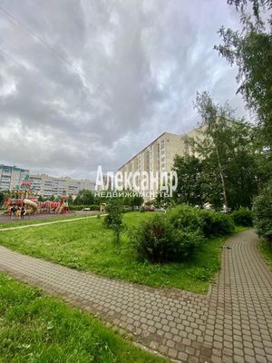 Продам двухкомнатную (2-комн.) квартиру, Джона Рида ул, 7к3, Санкт-Петербург г