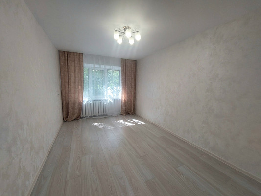 Продам двухкомнатную (2-комн.) квартиру, Новикова-Прибоя ул, 12, Рязань г