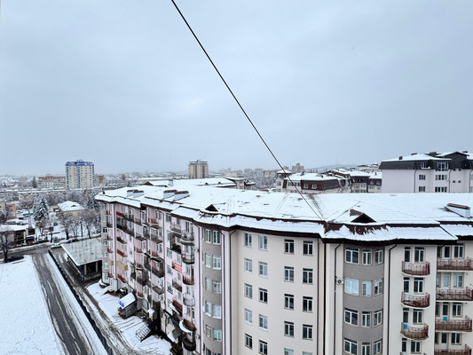 Продам многокомнатную квартиру, Тлостанова ул, 32, Нальчик г
