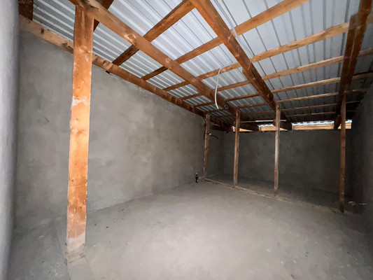 Продам многокомнатную квартиру, Тлостанова ул, 32, Нальчик г