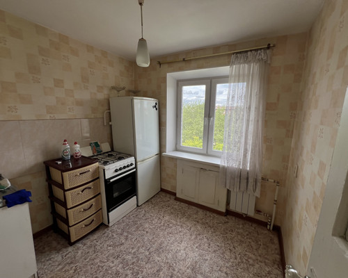 Продам трехкомнатную (3-комн.) квартиру, Мира пр-кт, 6, Нижний Тагил г