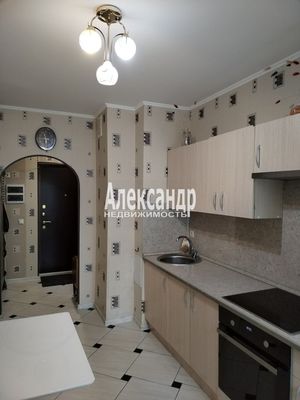 Продам однокомнатную (1-комн.) квартиру, Европейский пр-кт, 13к2, Кудрово г
