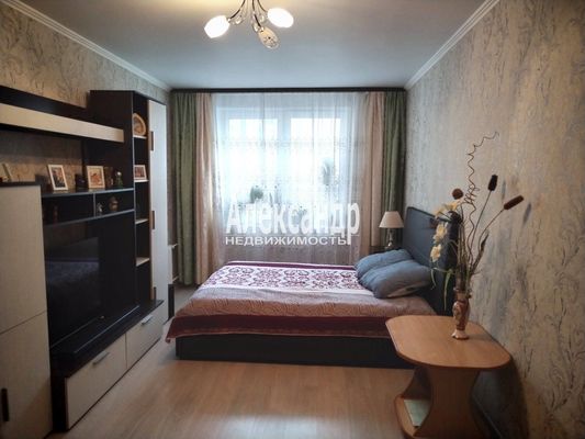 Продам однокомнатную (1-комн.) квартиру, Европейский пр-кт, 13к2, Кудрово г